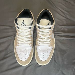 Air Jordan 1 low brown elephant